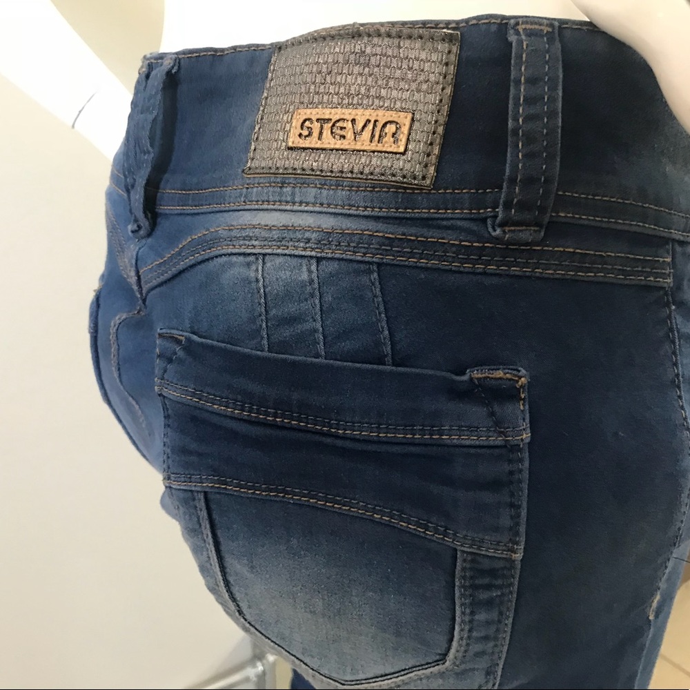 Jeans - Picture 6 of 8